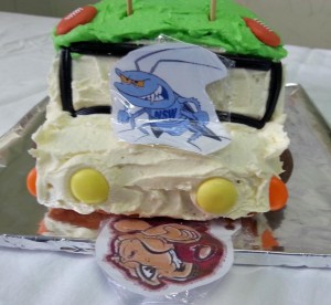Pat's cockroach cane toad cake